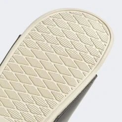 ADIDAS Adilette Comfort Slippers 15 ADIDAS Adilette Comfort Slippers -ShoeFlex Verkoopwinkel adilette comfort slippers 6