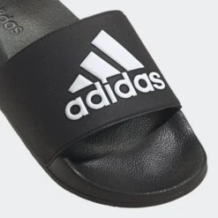 ADIDAS Adilette Shower Badslippers 14 ADIDAS Adilette Shower Badslippers -ShoeFlex Verkoopwinkel adilette shower badslippers 5
