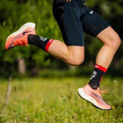 HARDLOOPSOKKEN #PARTYRUN Unisex - KAMUABU ZWART/ROOD 23CM 11 HARDLOOPSOKKEN #PARTYRUN Unisex - KAMUABU ZWART/ROOD 23CM -ShoeFlex Verkoopwinkel hardloopsokken partyrun unisex kamuabu zwartrood 23cm 4